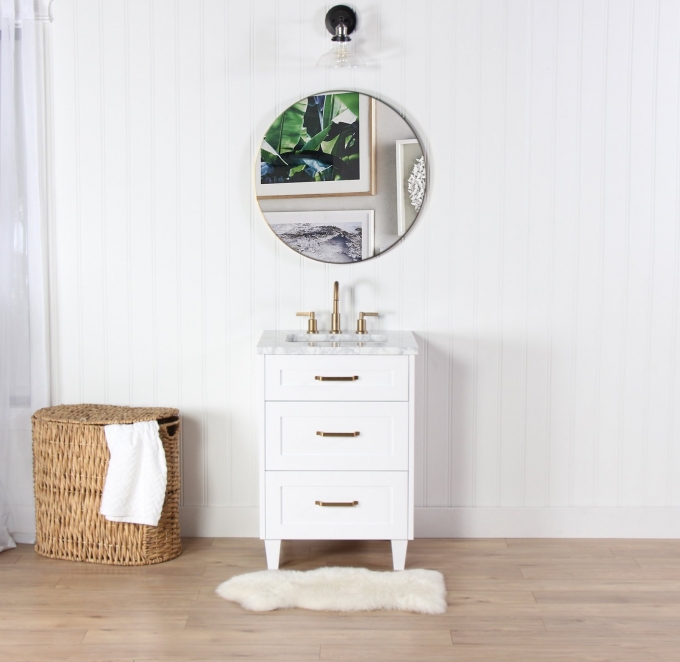 Bridgeport 24", Teodor Satin White Vanity w/ Blumotion